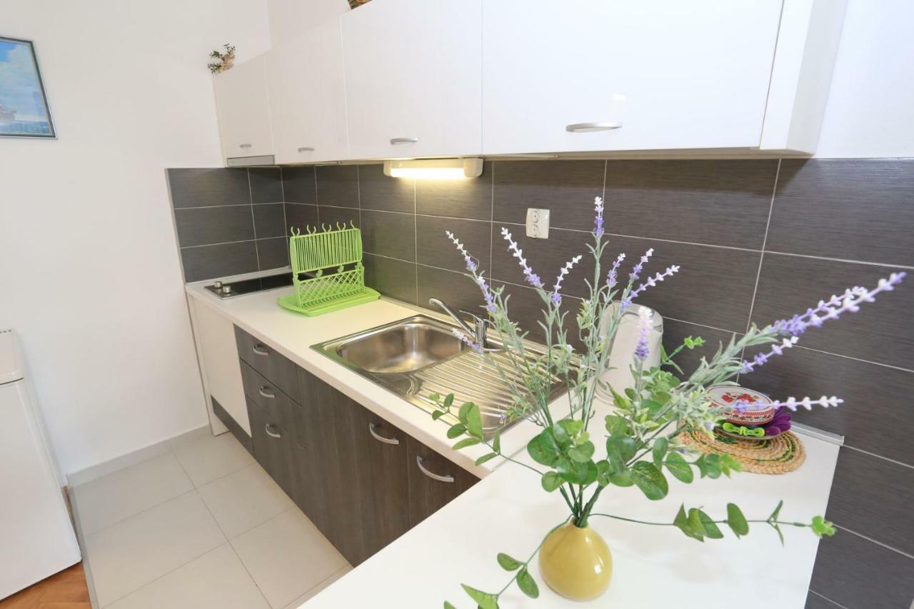 Apartments Romansa Затон Экстерьер фото